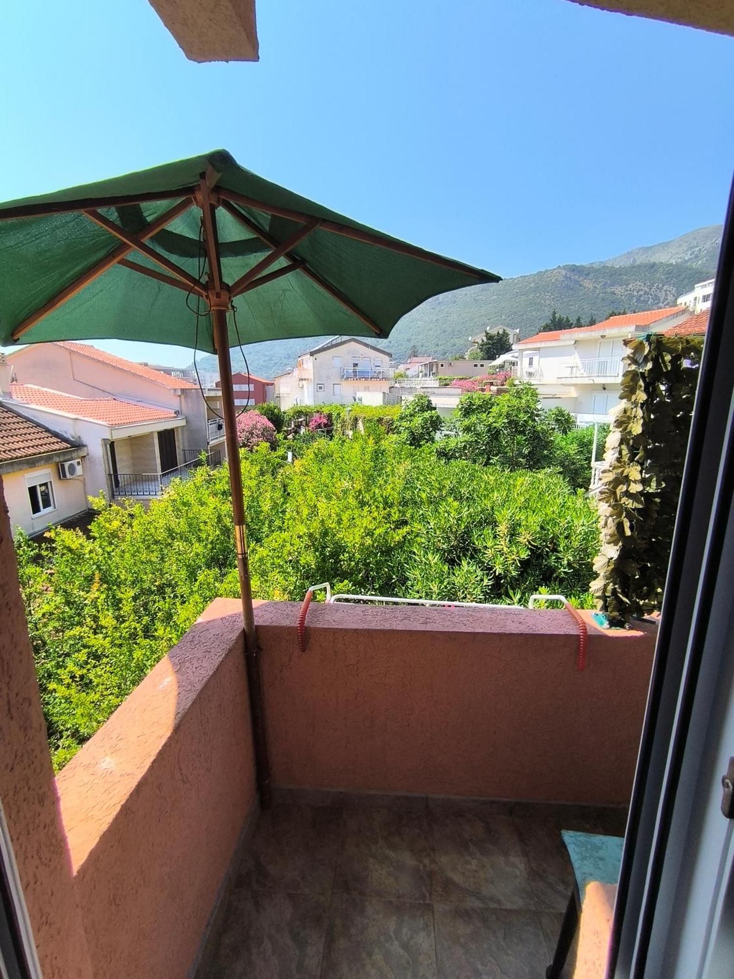 Guesthouse Lautasevic Petrovac 외부 사진