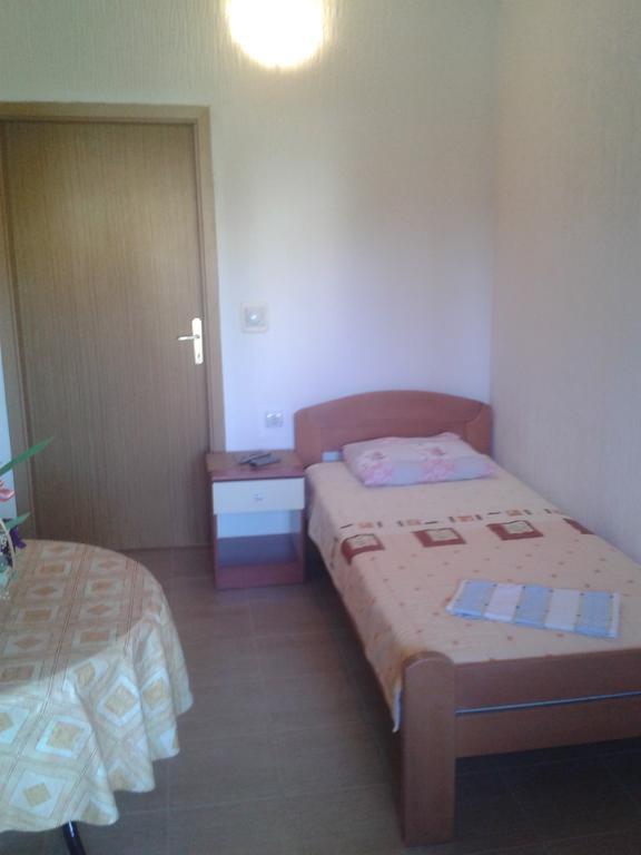 Guesthouse Lautasevic Petrovac 외부 사진