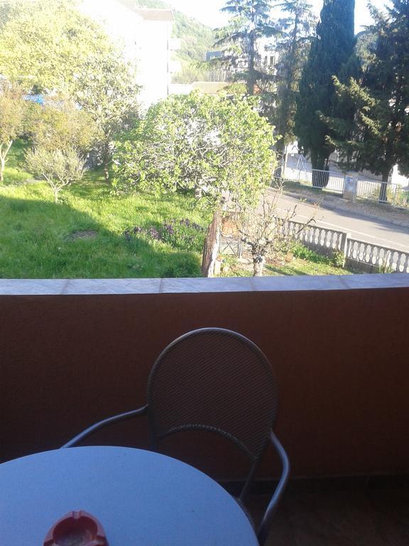 Guesthouse Lautasevic Petrovac 외부 사진