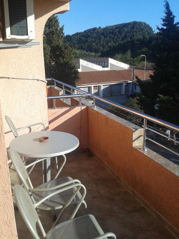 Guesthouse Lautasevic Petrovac 외부 사진