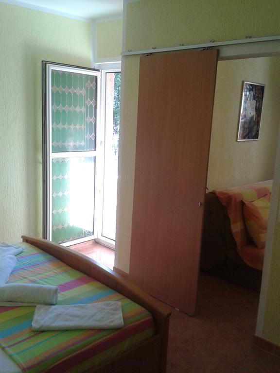 Guesthouse Lautasevic Petrovac 외부 사진