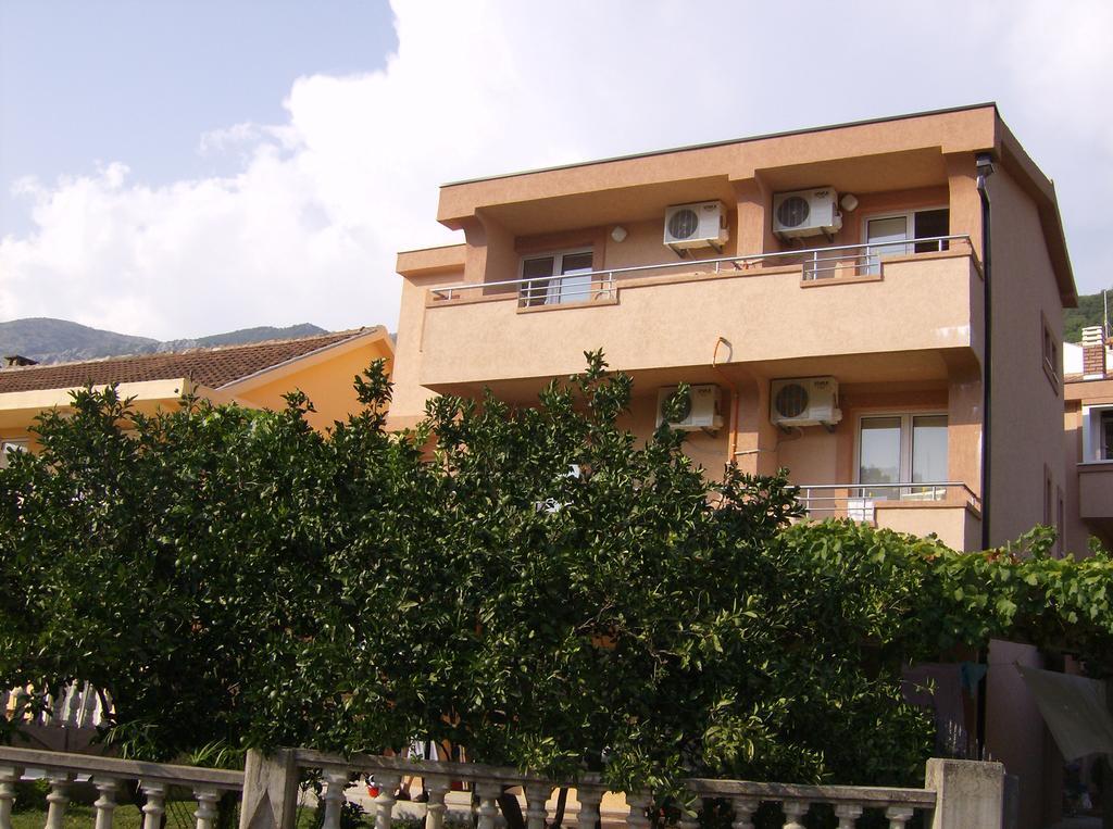 Guesthouse Lautasevic Petrovac 외부 사진