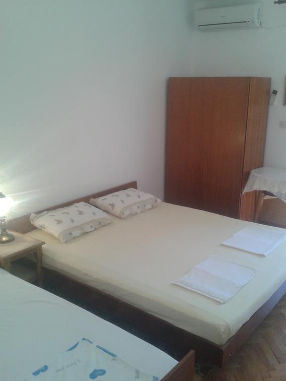Guesthouse Lautasevic Petrovac 외부 사진